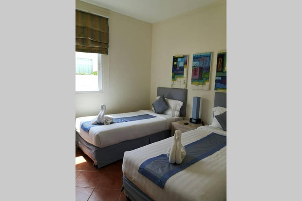 4 Bedroom Villa Kamala Beach Phuket 외부 사진