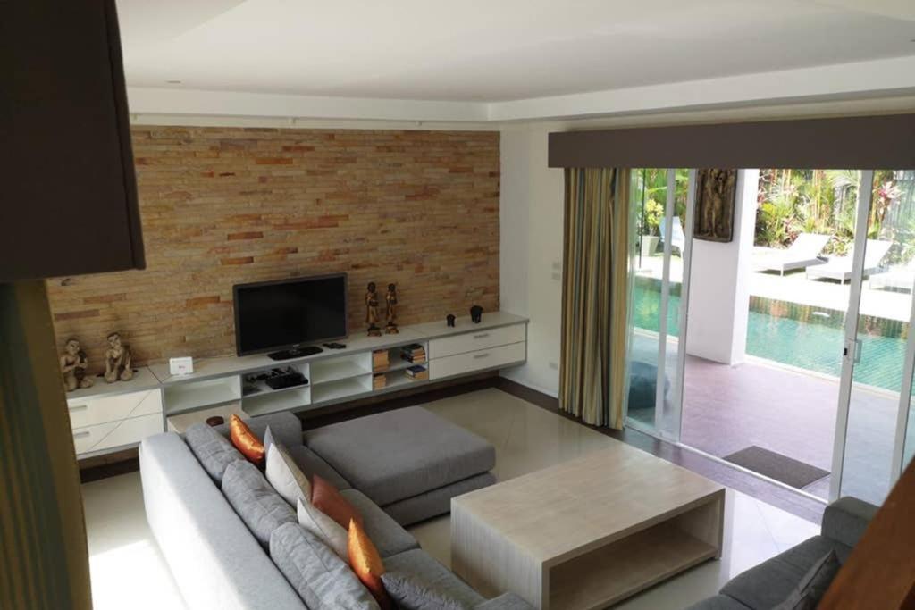 4 Bedroom Villa Kamala Beach Phuket 외부 사진